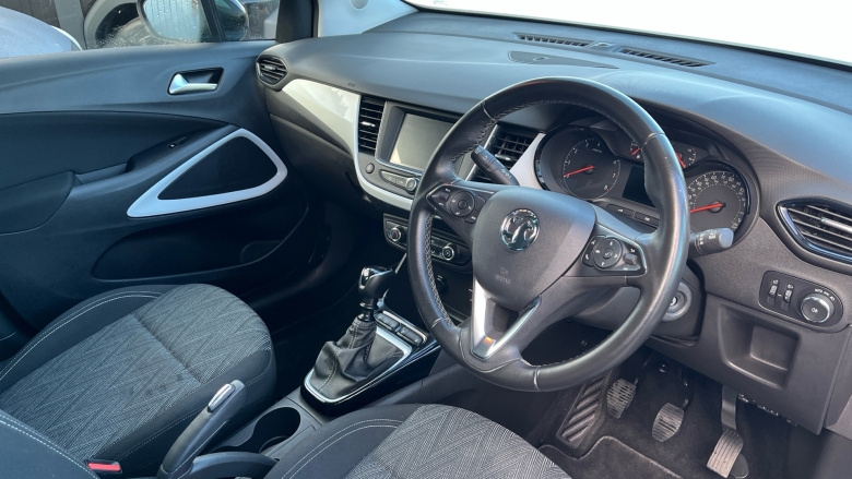 Vauxhall Crossland X 1.2T [110] Griffin 5dr [6 Spd] [Start Stop] Petrol Hatchback